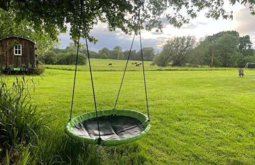Mountbatten Shepherds hut & Buckhurst Shepherds hut - Photo 78