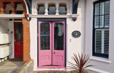 6BR Luxury Beach House Hot Tub & Sea Views - Foto 37