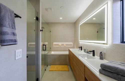 Miami Oasis by Brickell and Beaches - Photo 31