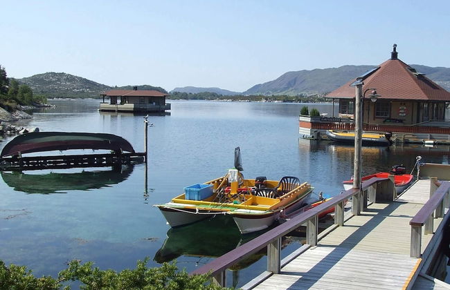 8 Person Holiday Home in Kalvag-by Traum - Foto 1