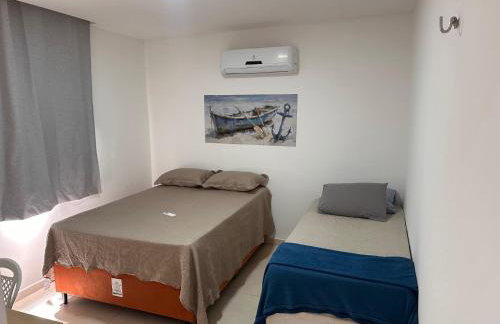 De frente para o mar com a comodidade de acesso as 5 suites climatizadas todas no Terreo - Foto 22