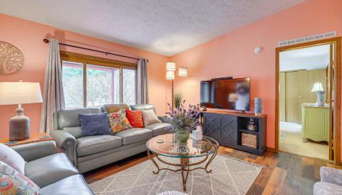 Dog-Friendly Michigan Home with Deck and Fire Pit! - Foto 4