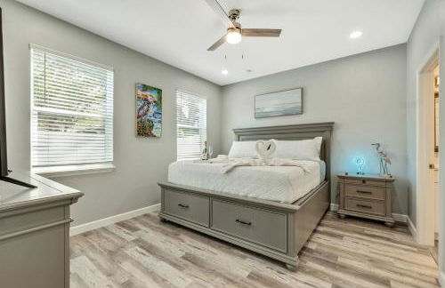 Chic Retreat-Stunning Design Cozy Fire Pit Escape! - Foto 4