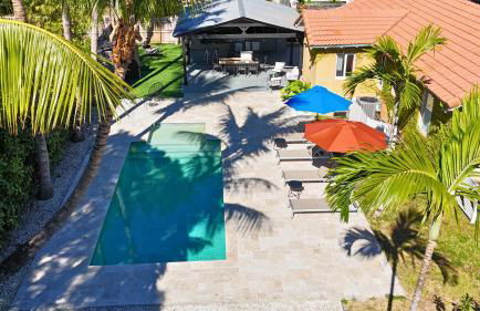Heated Pool Tropical House with Summer Kitchen 3BR- Oasis in Miami! - Foto 19