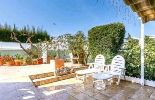 Bungalow adaptado, terraza muy grande y soleada. - Foto 13