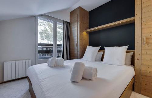 Appartement Duplex Rénové: 3 Pièces, 40m², Parking, Proche Centre Val d'Isère - FR-1-567-96 - Foto 11