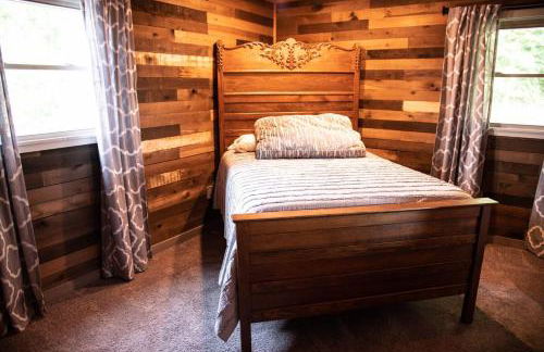 Southern Comfort Retreat with a private hot tub - Foto 37