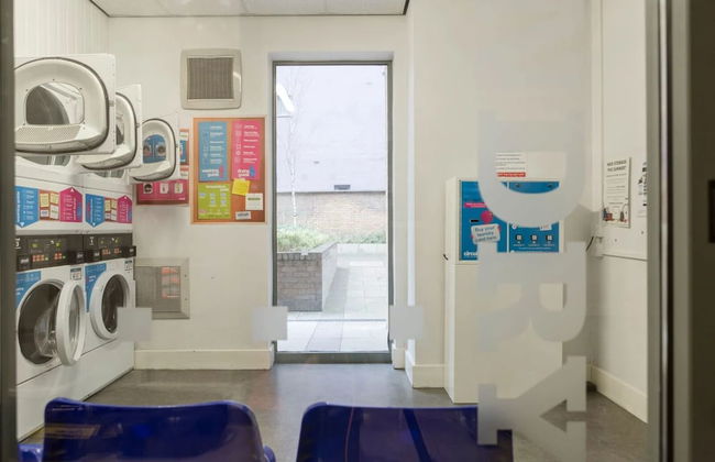 Student Only Dashwood Studios - Foto 13