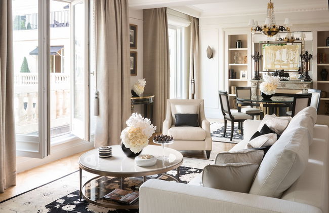 Four Seasons Hotel George V - Photo 18