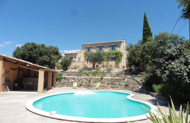 Pretty, Spacious Holiday Home With Private Pool - Foto 1