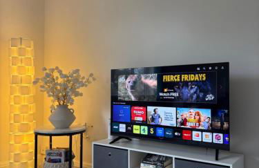 2 Bed Contractor Accommodation - 15min Drive to Heathrow & Windsor - Foto 6