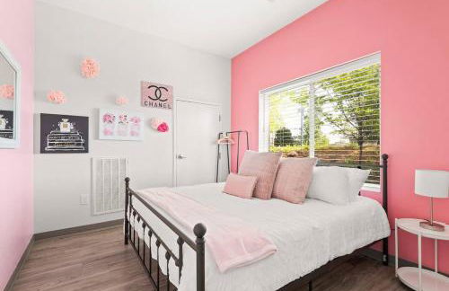 2 Condo Units! Sleeps 26! Free Parking, 5 Min DT - Foto 31