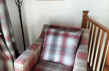 Seaview cosy 2 bed home in Lamlash - 'Mid Drive' - Photo 11