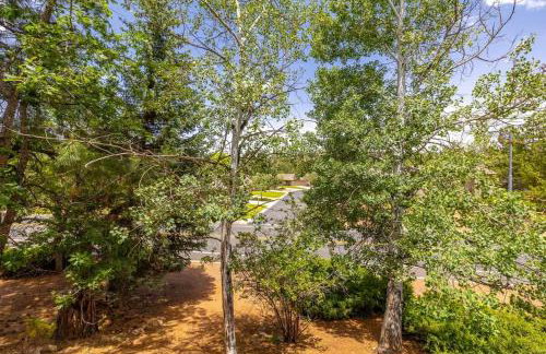 Mid-Century Flagstaff Mtn Condo - Foto 40