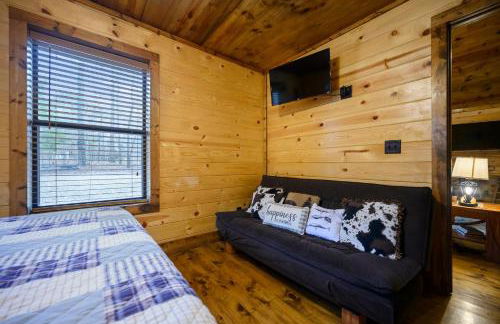 Whitetail Retreat Cabin for 13 - Foto 16