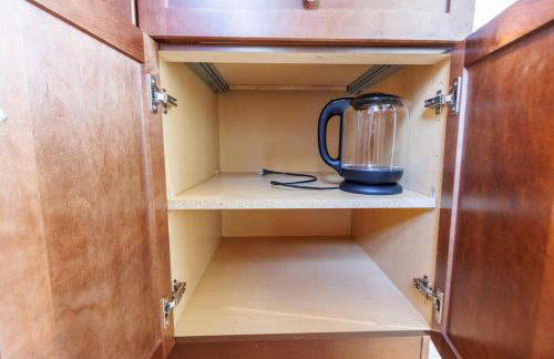 Stunning Apt w Rooftop & Game Room - Sleeps 10 - Foto 3