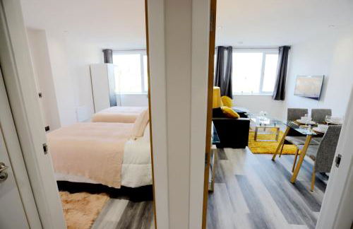 Birmingham NECAirport Interchange shortstay homebase - Foto 17