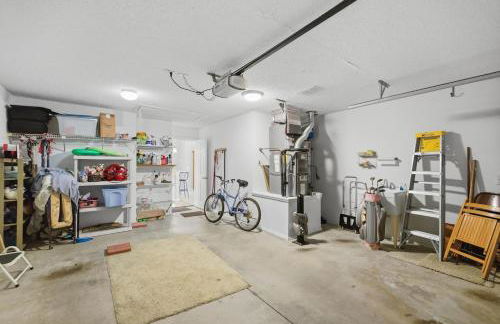 Lovely 2BR Near Lake Sumter and Brownwood With Golfcart - Foto 5