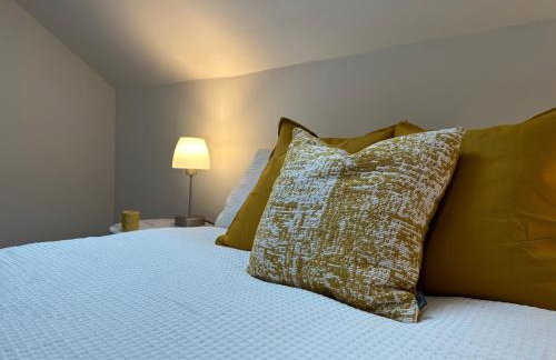 Cozy Two Bedroom Apt in Central Ilkeston with Netflix and Work-ready - Foto 15