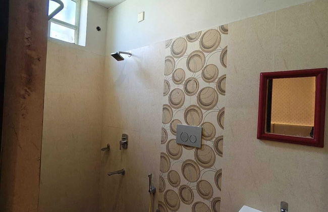 Smart Home Service Apart by Stayz Royale - Photo 20