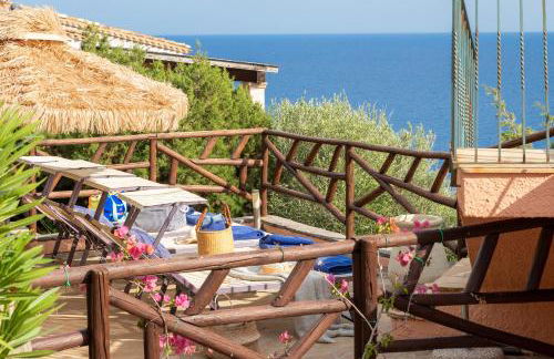 Villa Patty with infinity pool in front of the sea, parking and wifi - Foto 23