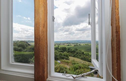 Stonecutter's Cottage - Photo 9