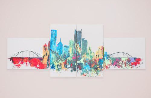 Acrisure Field - Off Street Parking - GroupStay - Foto 27