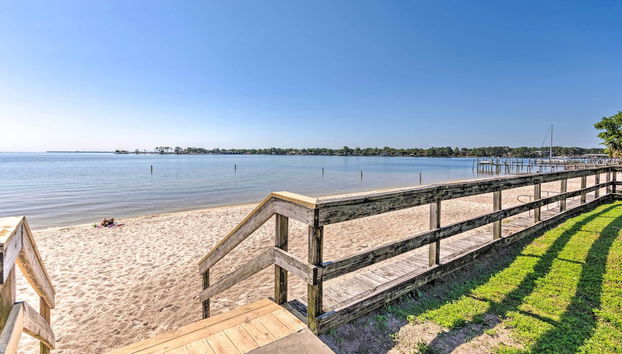 Fort Walton Coastal Retreat w/ Yard: Walk to Beach - Foto 5, Innenbereich