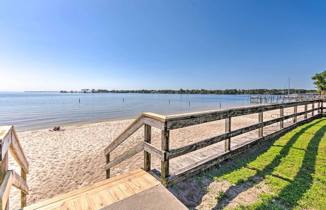 Fort Walton Coastal Retreat w/ Yard: Walk to Beach - Foto 5