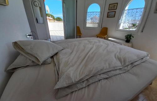 Casa en Costa Brava: Barbacoa, Wifi, Gran Jardín, Cerca Playa, Parking - ES-89-116 - Foto 35