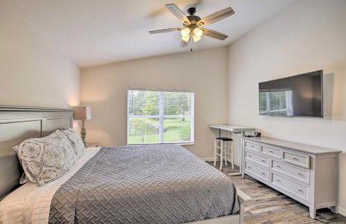 Bright and Airy Fort Myers Home with Pool Access! - Foto 7