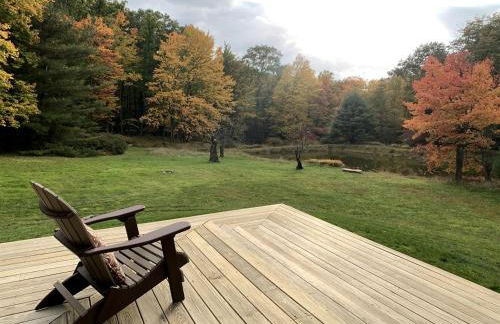 Gorgeous Cottage for Two, Overlooking Pond on 20 acres, Glamping in Pennsylvania - Foto 17