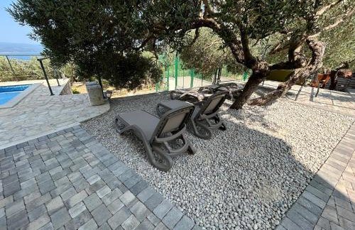 Villa in a quiet area - Private Pool - Sport - Starlink - BBQ - Foto 6