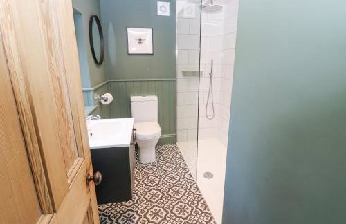 West House - Photo 42