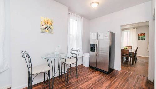 Off-Street Parking - Washer & Dryer - GroupStay - Foto 5