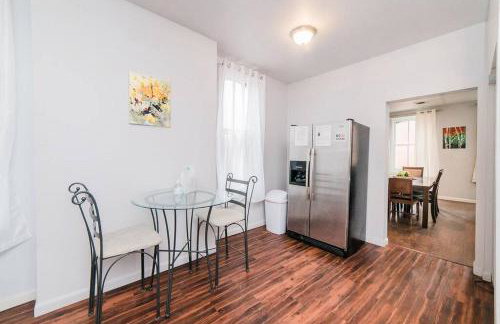 Off-Street Parking - Washer & Dryer - GroupStay - Foto 5