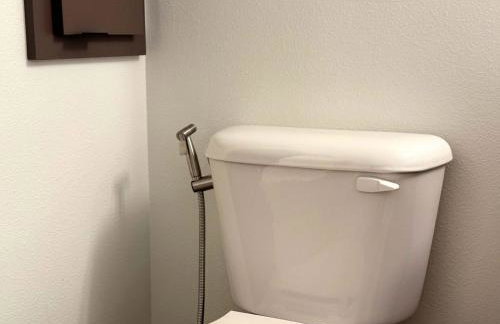 Elegant Escape 10 Min from Disneyland With Pool & GYM - Foto 9