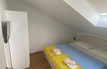 Genesis 4 - Photo 10