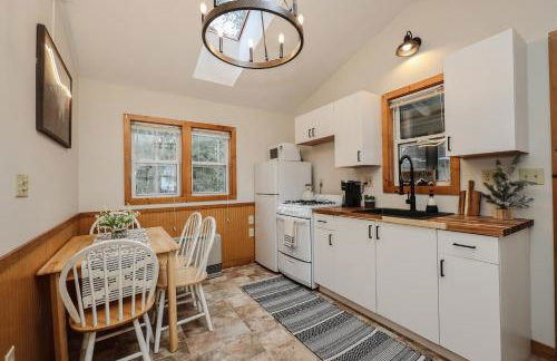 EverHaus Cabin by the Brook - Harvard Brook Cabins - Foto 15