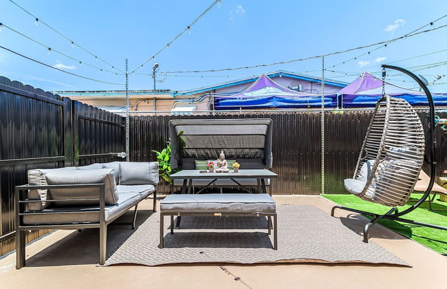 2 Bed2 Bath House with Backyard Jacuzzi - Foto 17