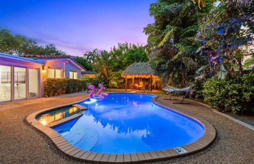 Solar Heated Pool Spa Tiki Hut Huge Backyard Hammock Retro Bikes - Foto 53