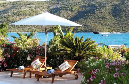 Villa Ludilo mit 4 Apartments in Poljica - Marina bei Trogir Split - Photo 59