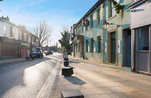 High Spec 2 BBR On High Street Near Shops - Foto 45