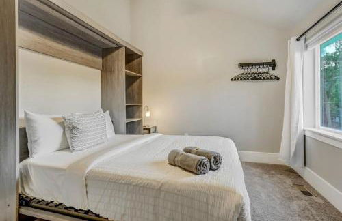 Baby Blue - Hot Tub Easy Access to Top Locations - Foto 37