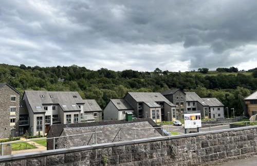 River Vista Retreat - Luxury duplex Apt - Views - Parking - Cycle storage - Spa access option - Foto 62