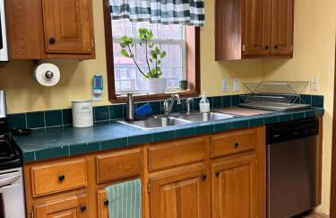 Devil Anse Home Rental - Photo 3