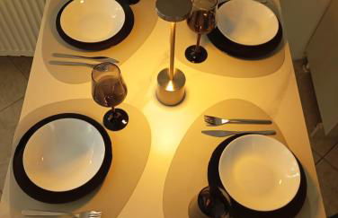 Anatoli 3 bedroom City Central Apartment - Foto 16