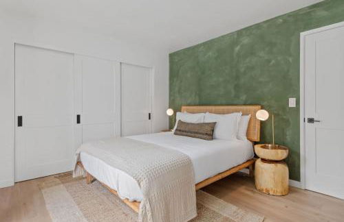 Seaside and Newly Renovated - Photo 15