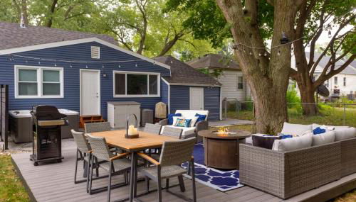 Near Drake/Downtown packed w/Amenities - Hot Tub - Movie Theater - Foto 5