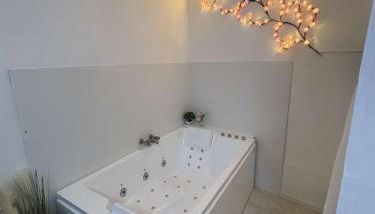 Tokyo love - Photo 2